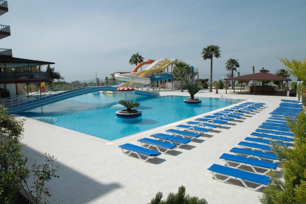 Club Casmin Hotel อิสเกนเดรุน ภายนอก รูปภาพ